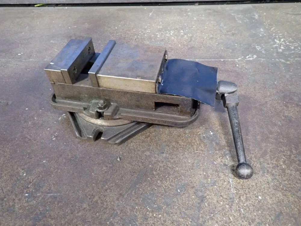 Vertex 6" Vise