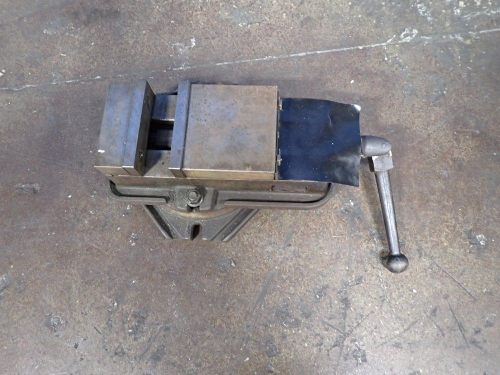 Vertex 6" Vise