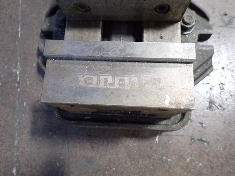 Vertex 6" Vise
