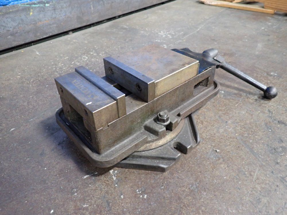 Vertex 6" Vise