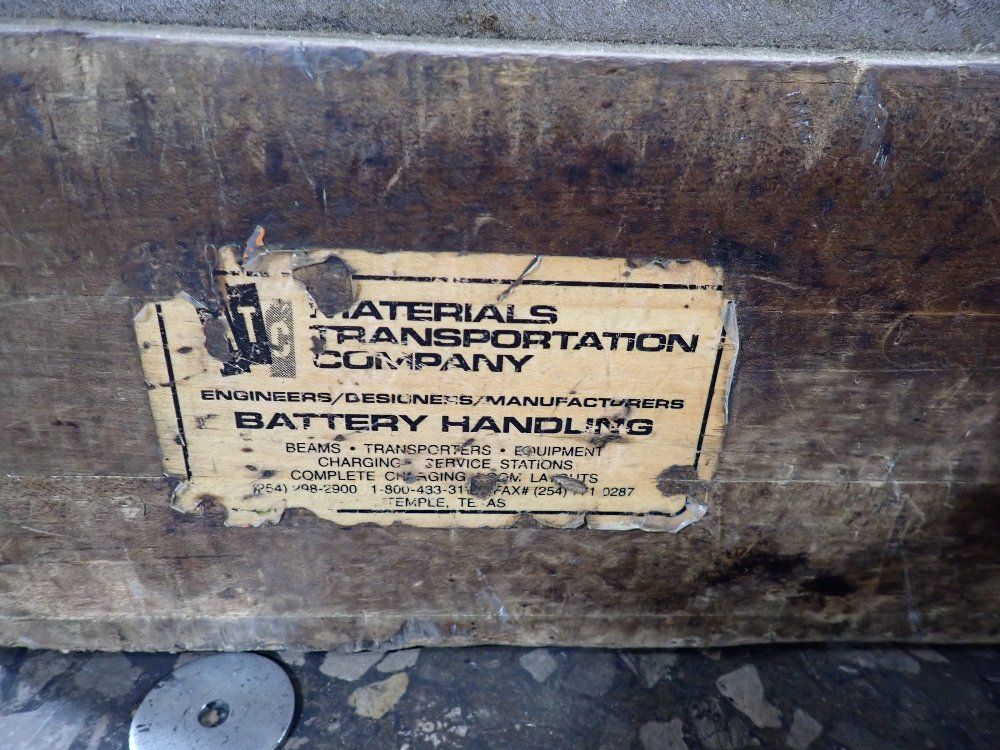 Material Transport Co. 3000 Lbs Battery Handler