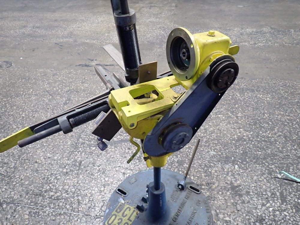 Littell Non Power Centering Reel