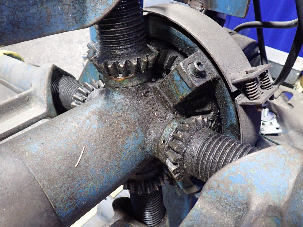 Littel Power Centering Reel