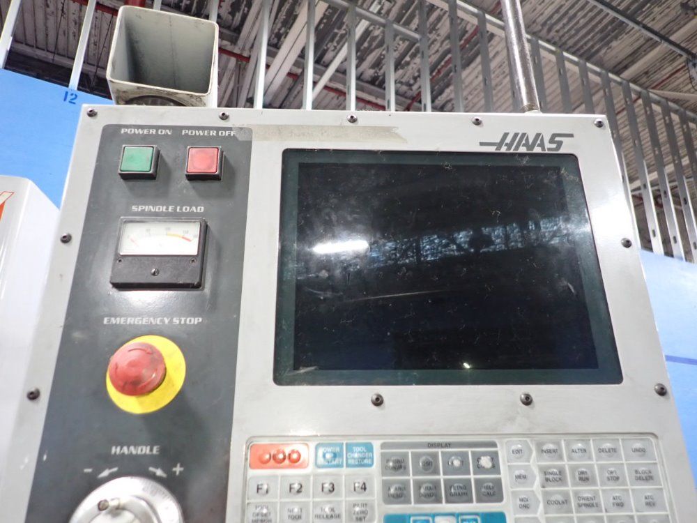 Haas 12" X 28 3/4" Cnc Vmc - Sminimill