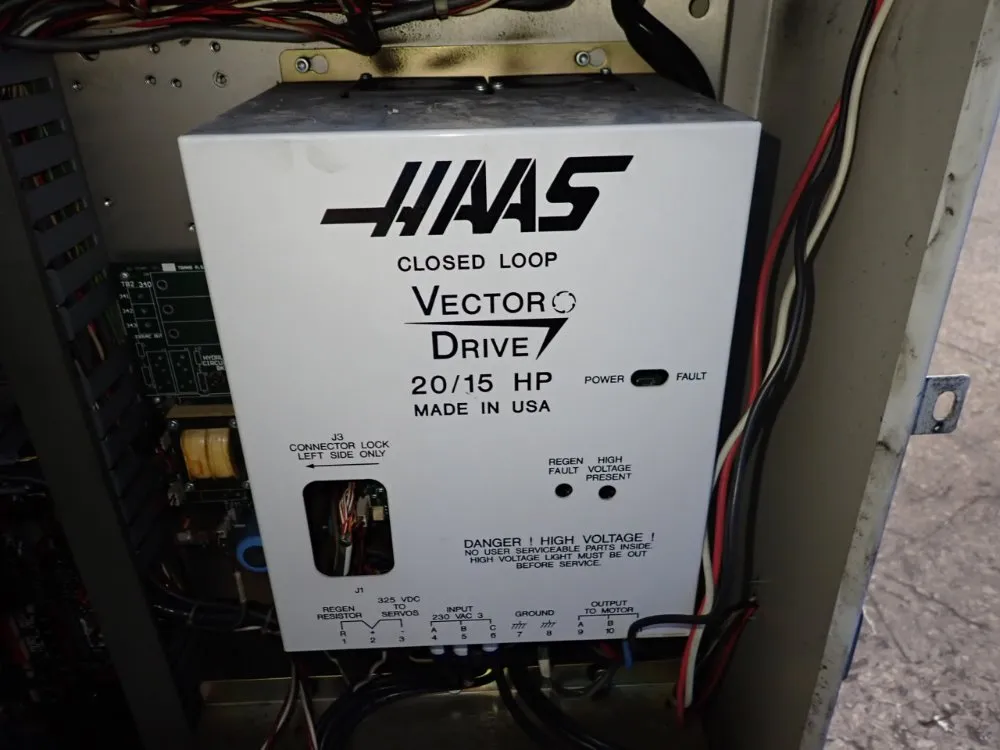 Haas 12" X 28 3/4" Cnc Vmc - Sminimill