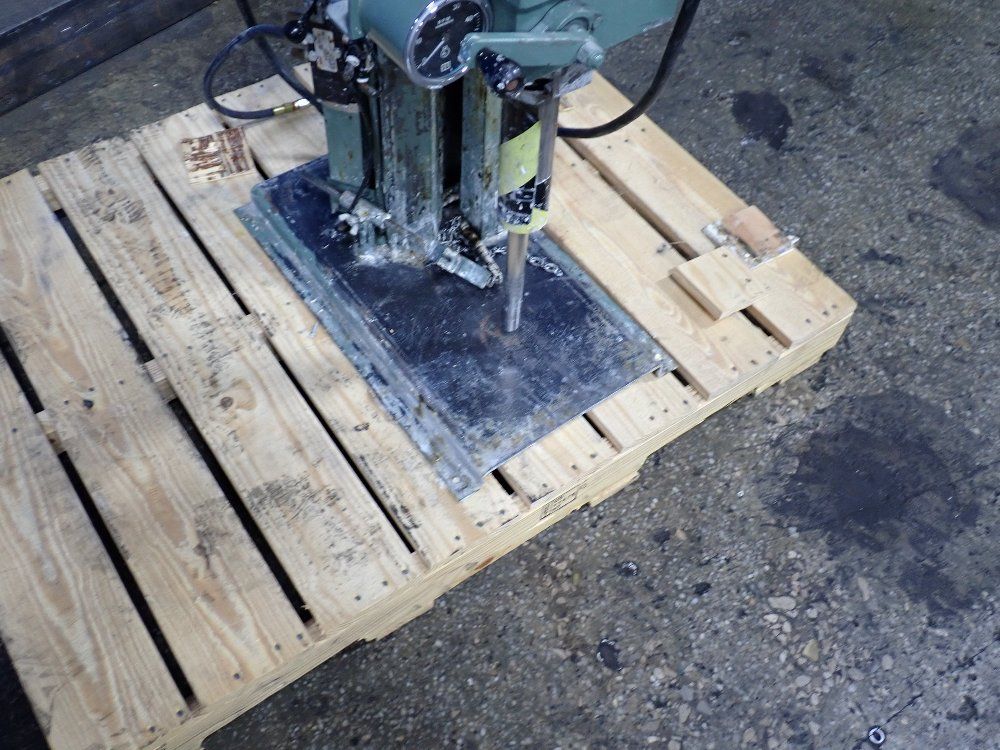 C.k. Bud Myers 16" Mixer - Lb775-2