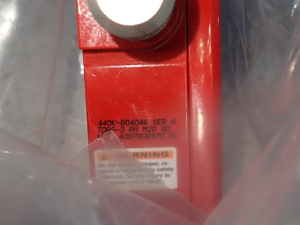 Allen Bradley Safety Switch - 440k-b04046