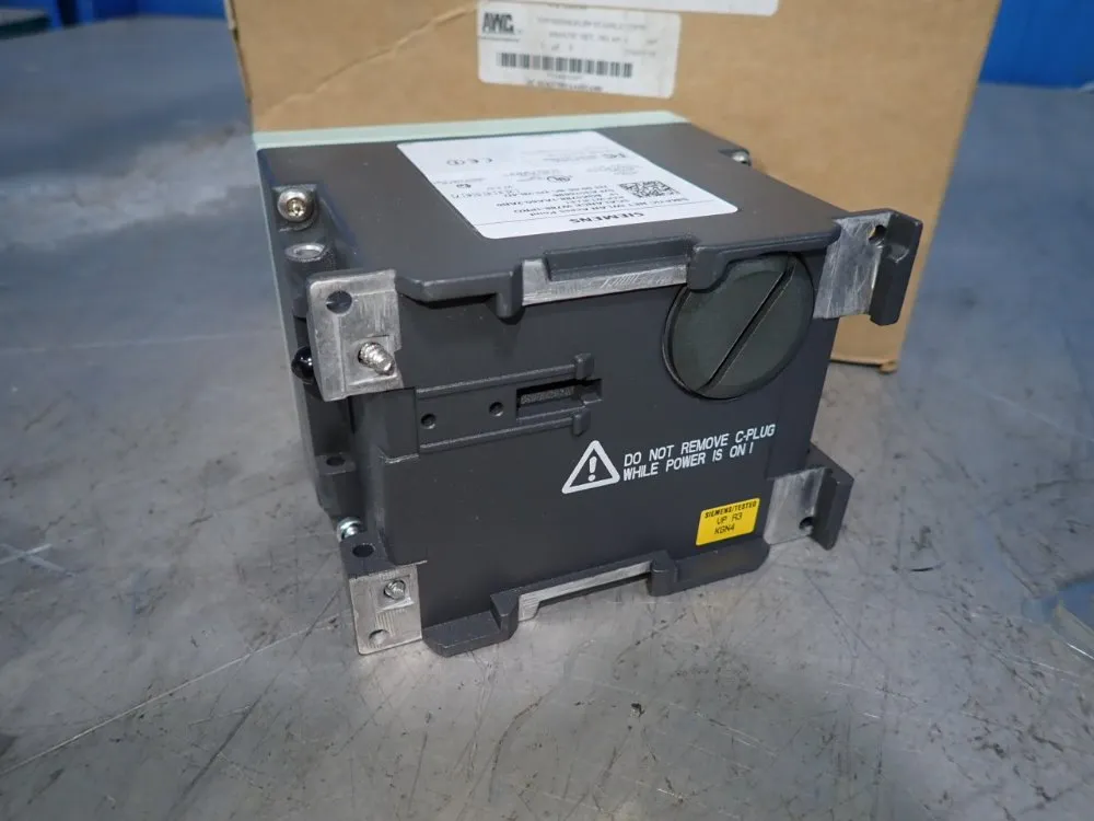 Siemens Programmable Logic Controller - 6gk5788-1aa60-2ab0