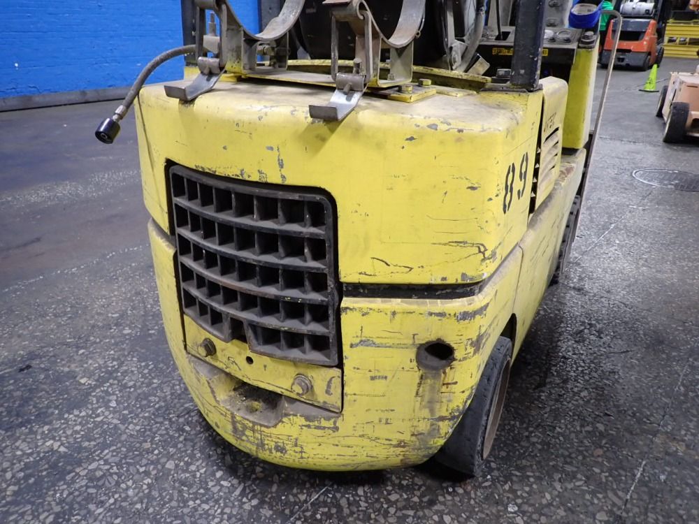 Hyster 4900 Lbs Propane Forklift - S50e