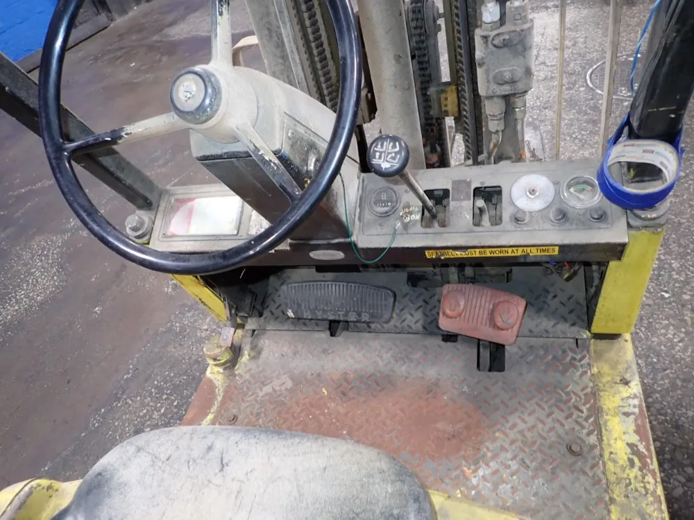 Hyster 4900 Lbs Propane Forklift - S50e