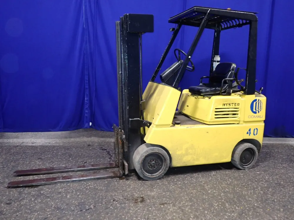 Hyster 5400 Lbs Propane Forklift - S50e