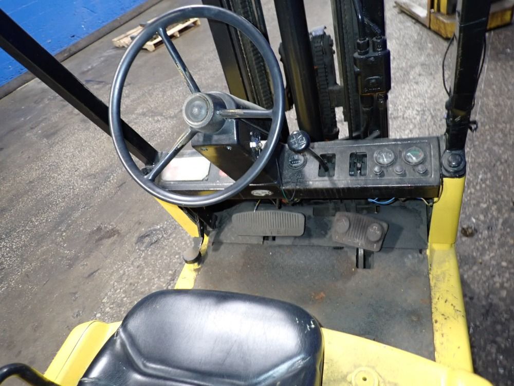 Hyster 5400 Lbs Propane Forklift - S50e