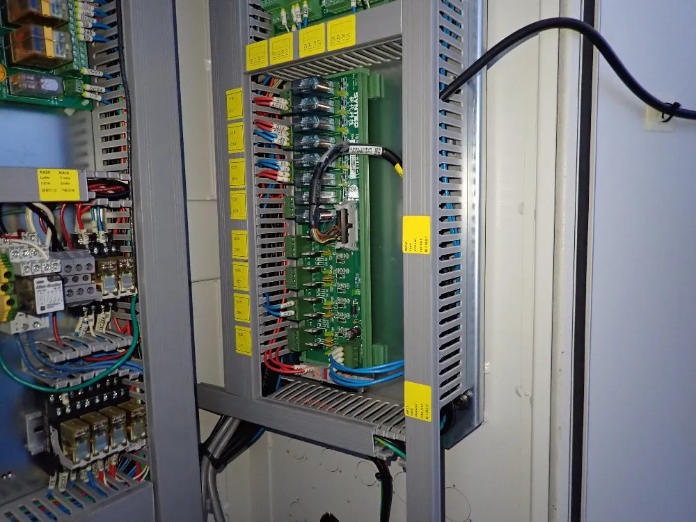 Chevalier 16" X 40" Surface Grinder - Smart-b1640iii