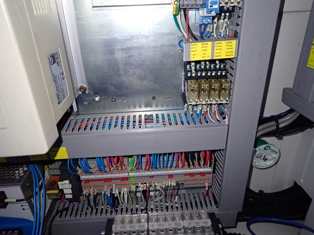 Chevalier 16" X 40" Surface Grinder - Smart-b1640iii