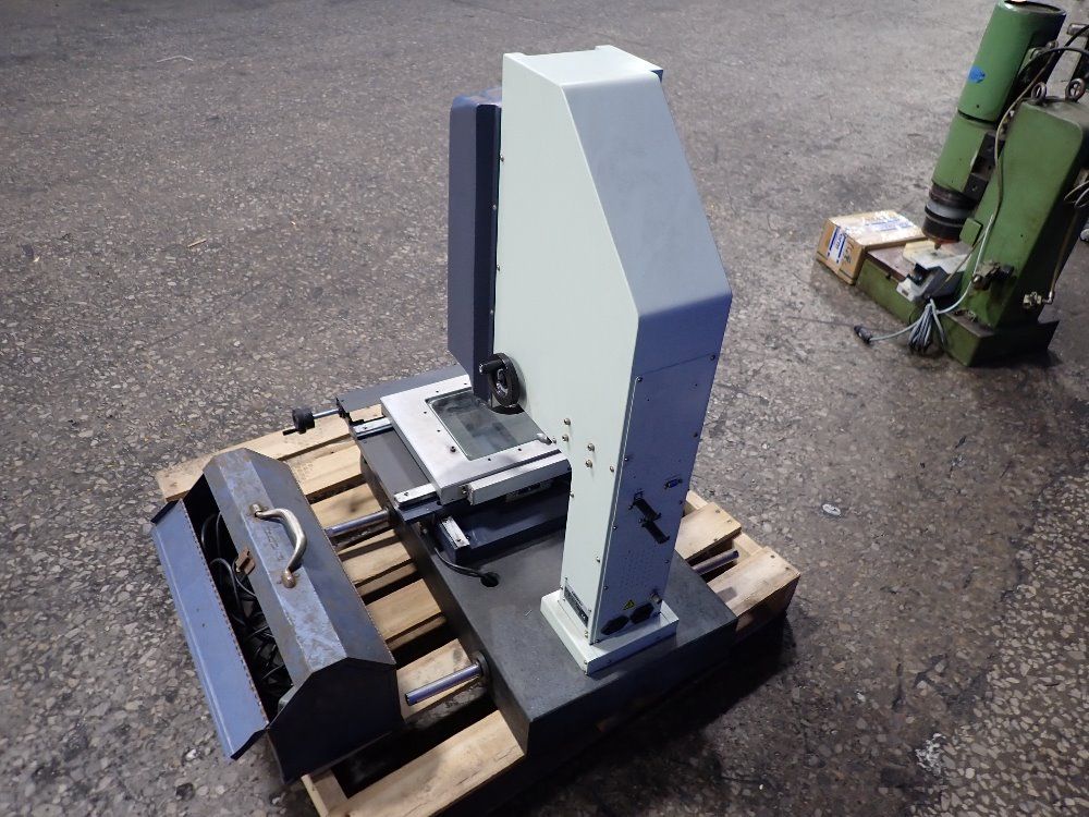 Insize Vision Measuring System - Isd-b250a