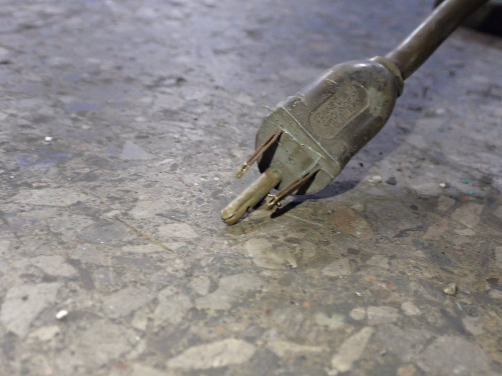 Milford Riveter - S-63