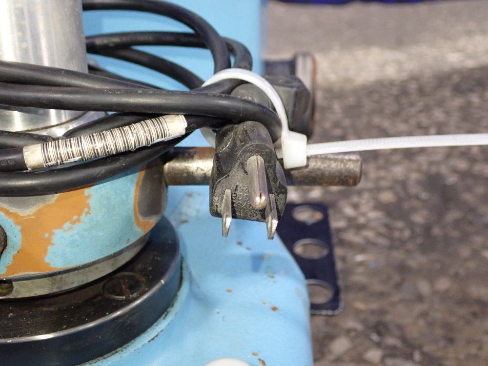 Rockwell Hardness Tester - Adt-8