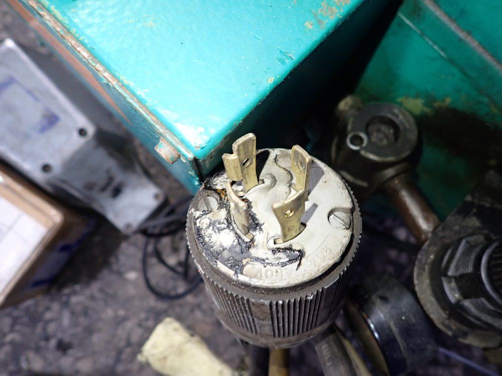 Bracker Corp Riveter - Rn 102