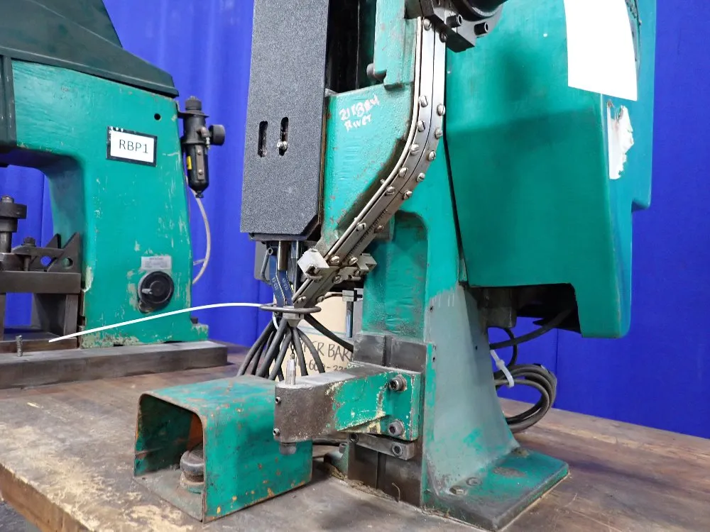 Milford / Rmt Riveter / Press - S-63