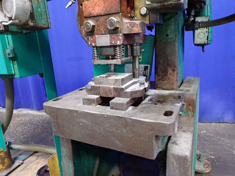 L&j Press 18 Ton Obi Press - 18