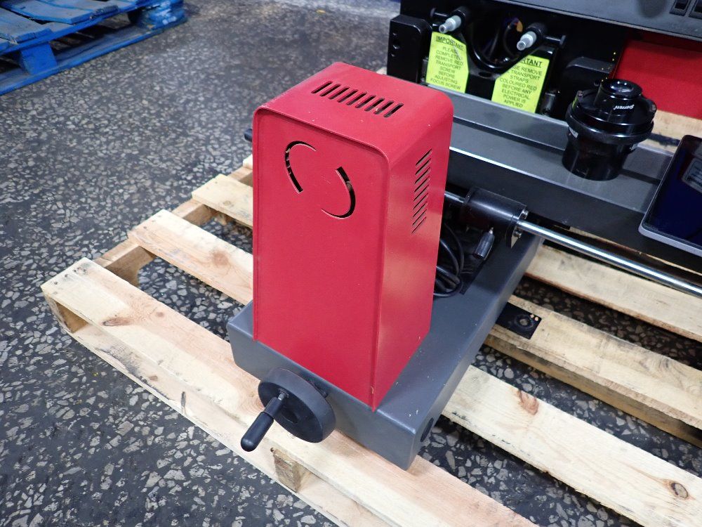 Starrett 17" Optical Comparator - He400