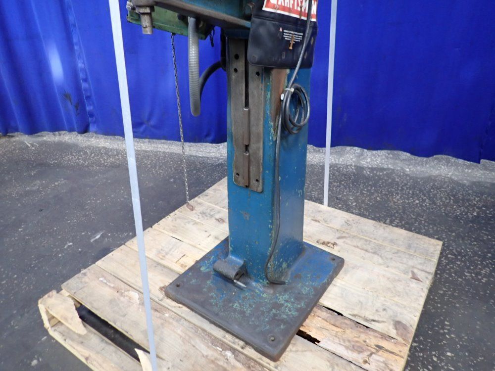 Chicago Riveter - 912-1813