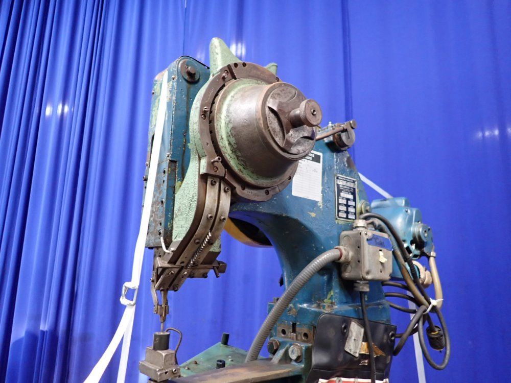 Chicago Riveter - 912-1813