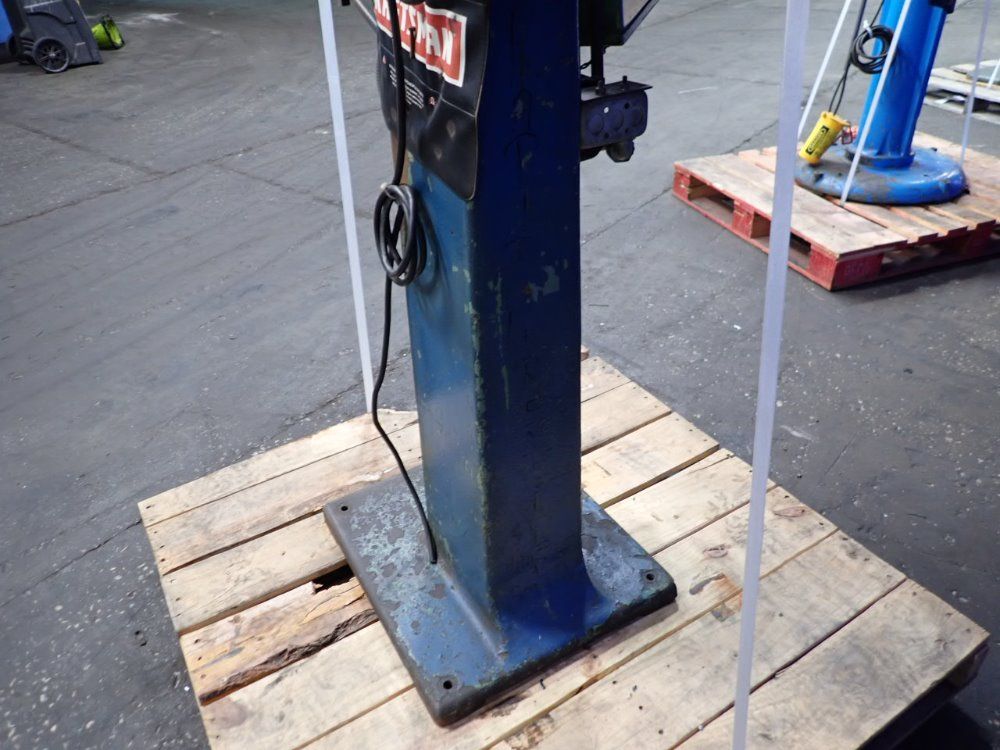 Chicago Riveter - 912-1813