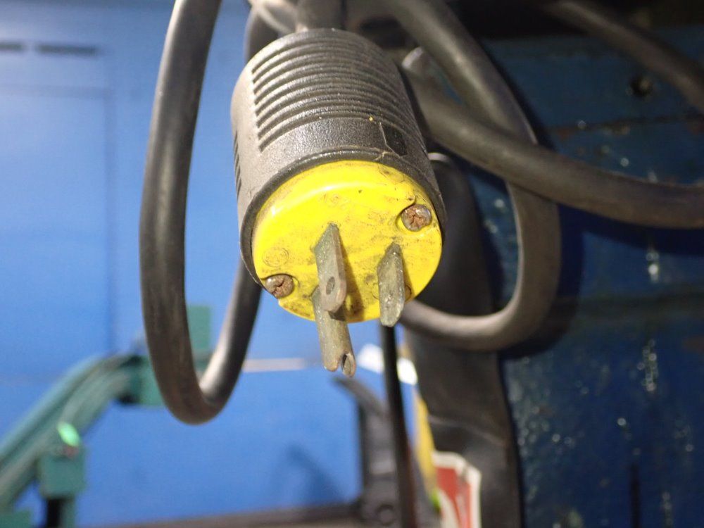 Chicago Riveter - 912-1813