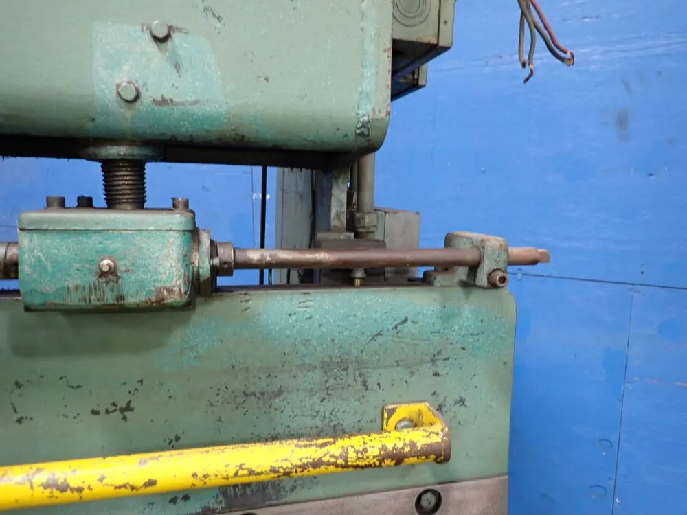 Wysong 48" Press Brake - 1548
