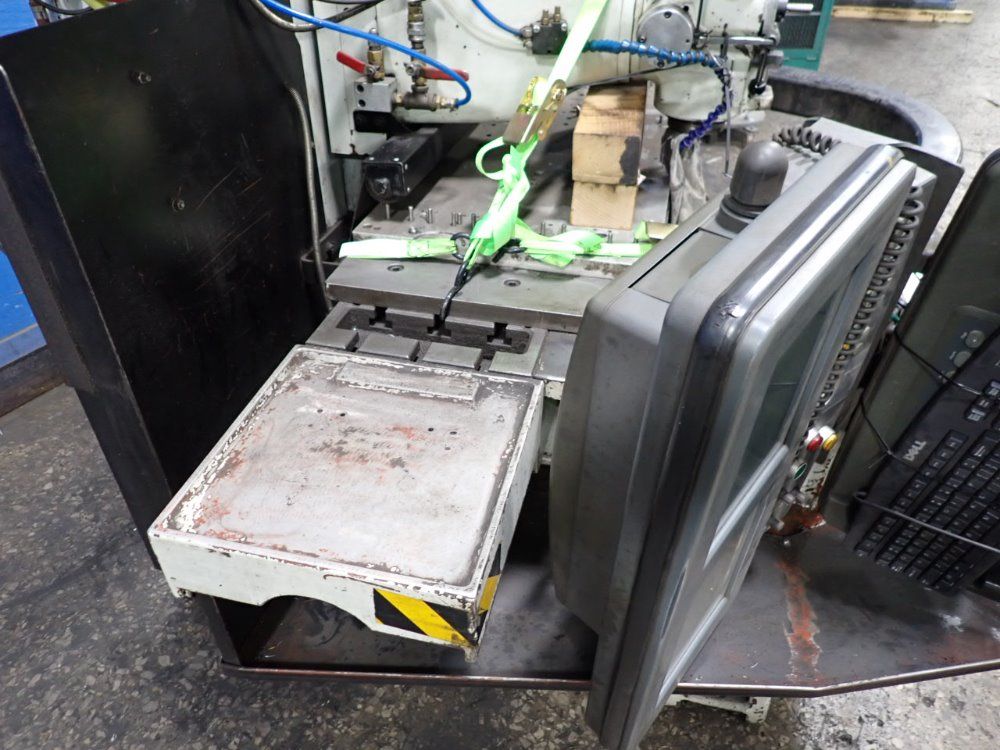 Hurco Cnc Vertical Mill