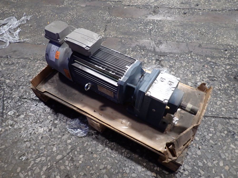 Sew Eurodrive 7.5 Hp Gear Drive - R57 Drn132s4/th/v