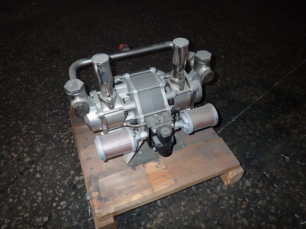 Graco 400 Psi Bellows Pump - 220-666