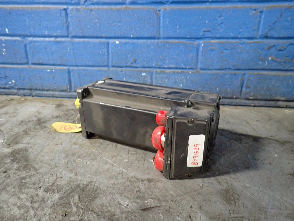 Allen-bradley 2 Hp Motor - Mpl-b33op-sj24aa