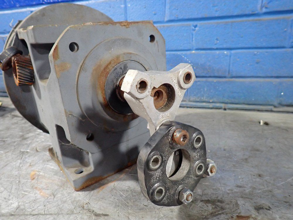 Rossi Motoriduttorri 7.1 Kw Gear Reducer