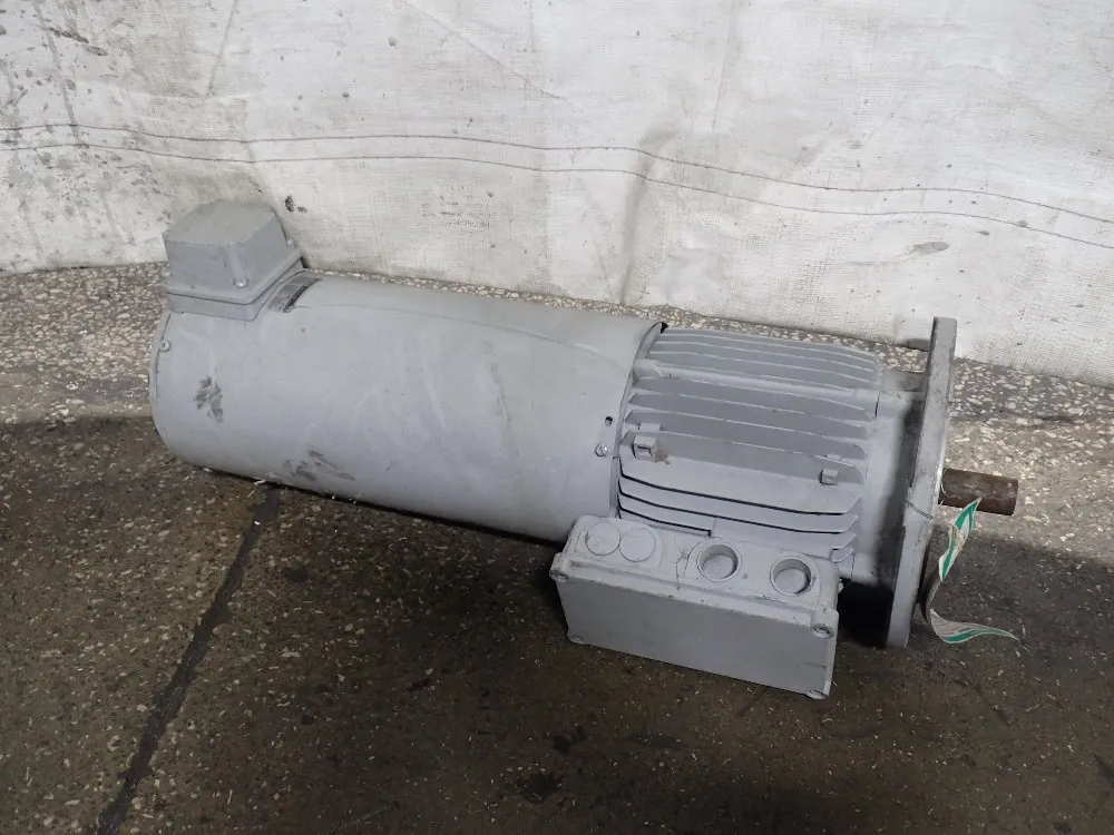 Lenze 0.035 Kw Motor