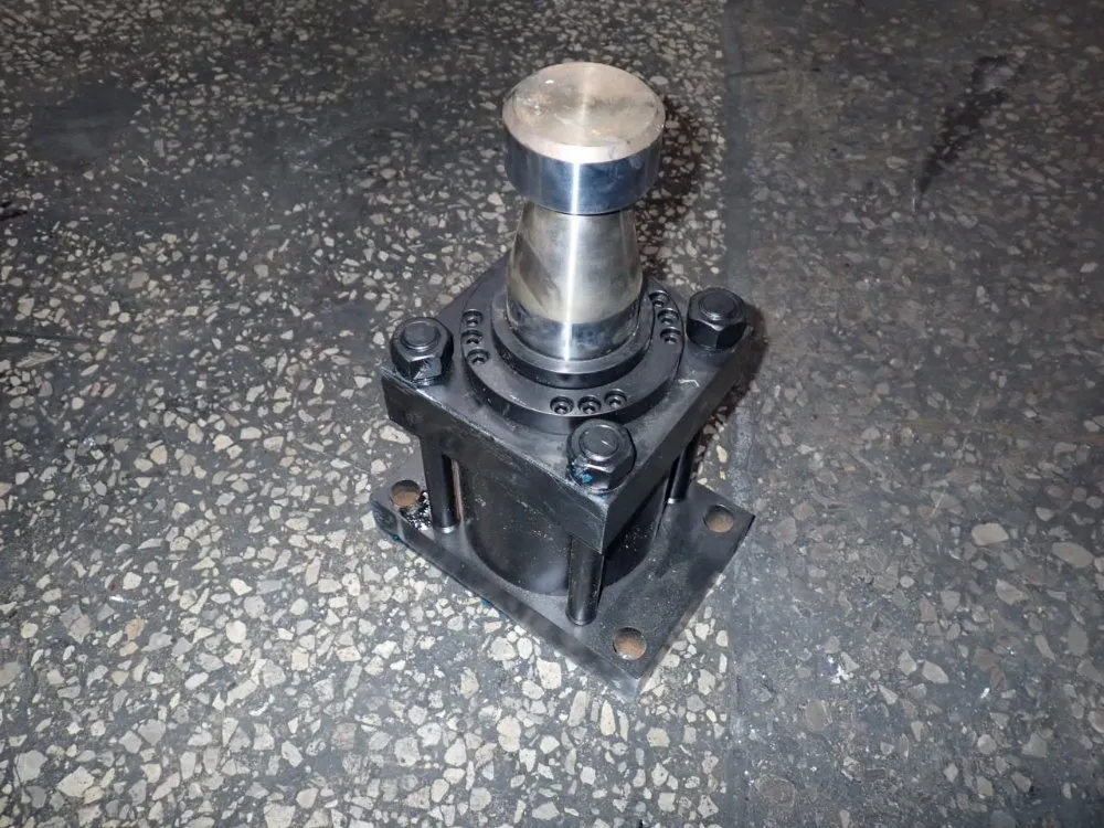 Eaton Hydraulic Cylinder