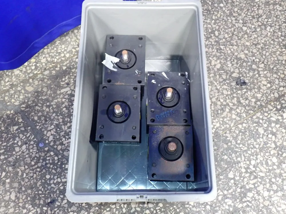 Numatics Pneumatic Cylinders