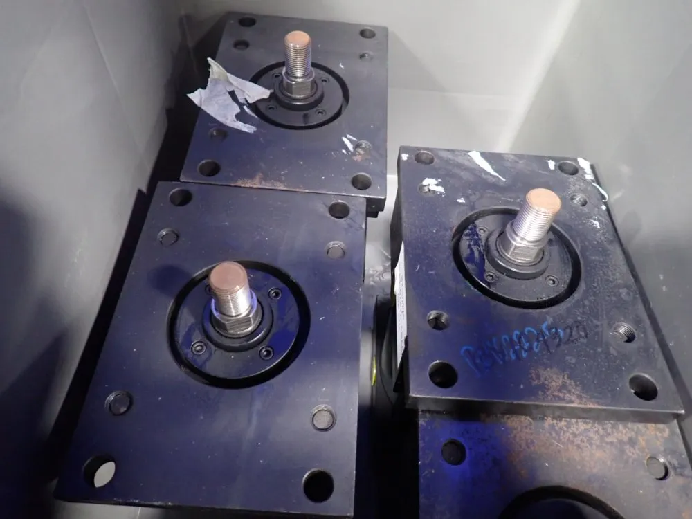 Numatics Pneumatic Cylinders