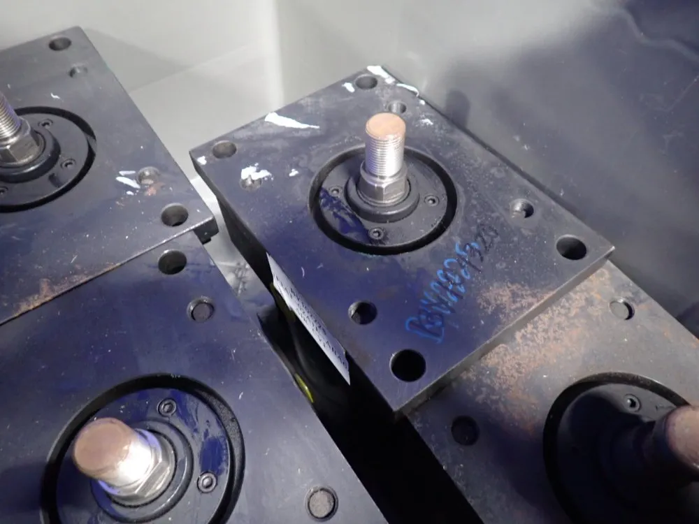 Numatics Pneumatic Cylinders