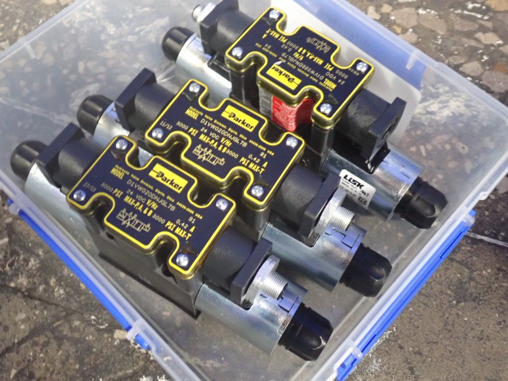 Parker Hydraulic Valve