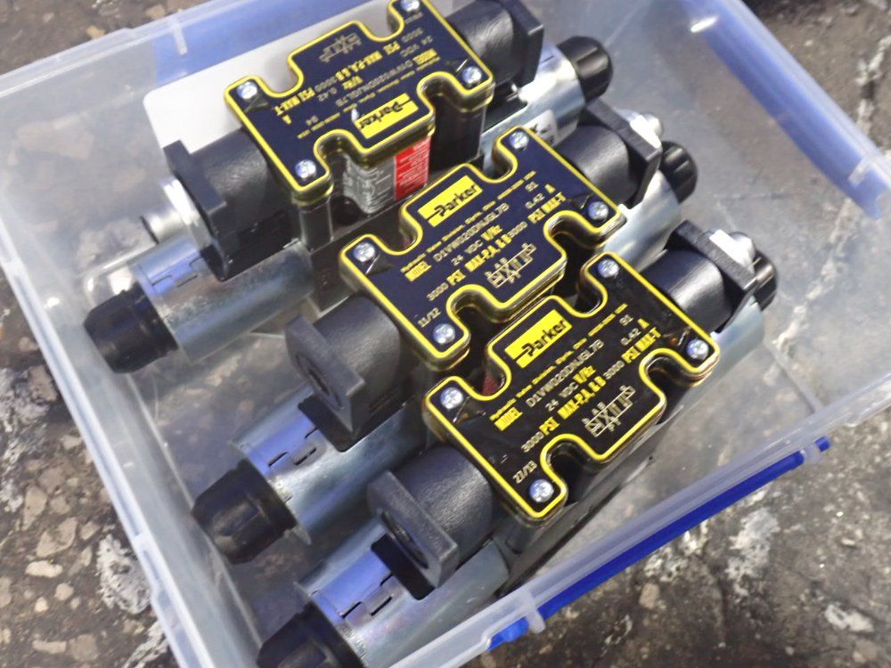 Parker Hydraulic Valve