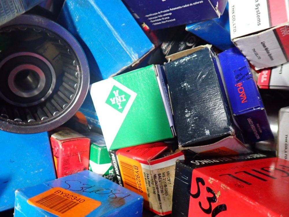 Pmi, Mcgill, Nachi, Thk Bearings, Linear Guide, Bushing, Bearing