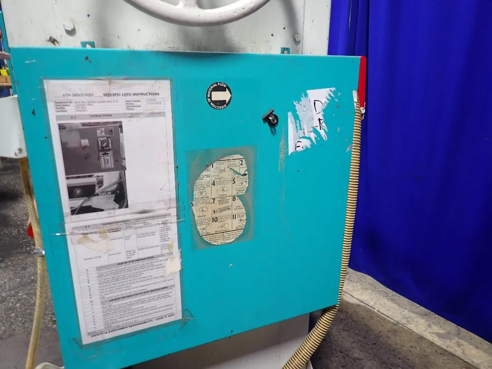 Black Bros Co. 50" Adhesive Spreader - 22d 875 Sprd