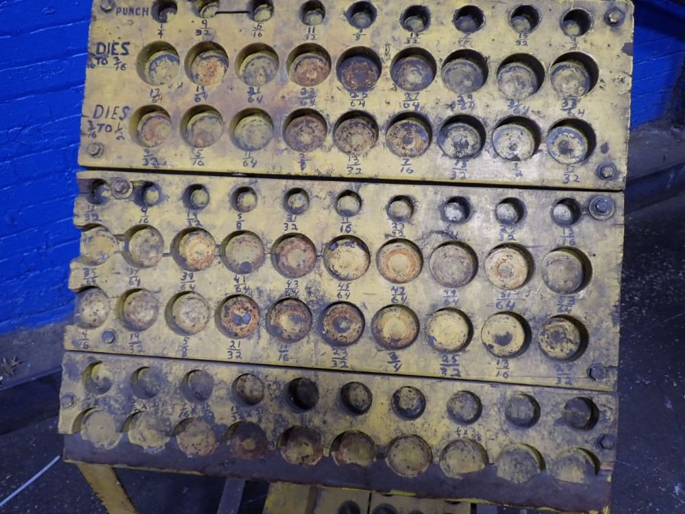 21" X 18" Tool Holder Cart