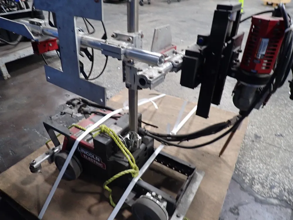 Lincoln Electric Cruiser Submerged Arc Welding Tractor - Cruiser U3048-1