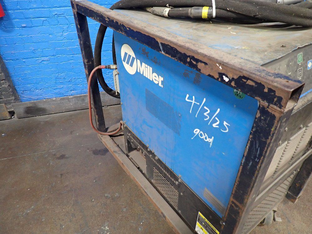 Miller 700a Welder - Proheat 35