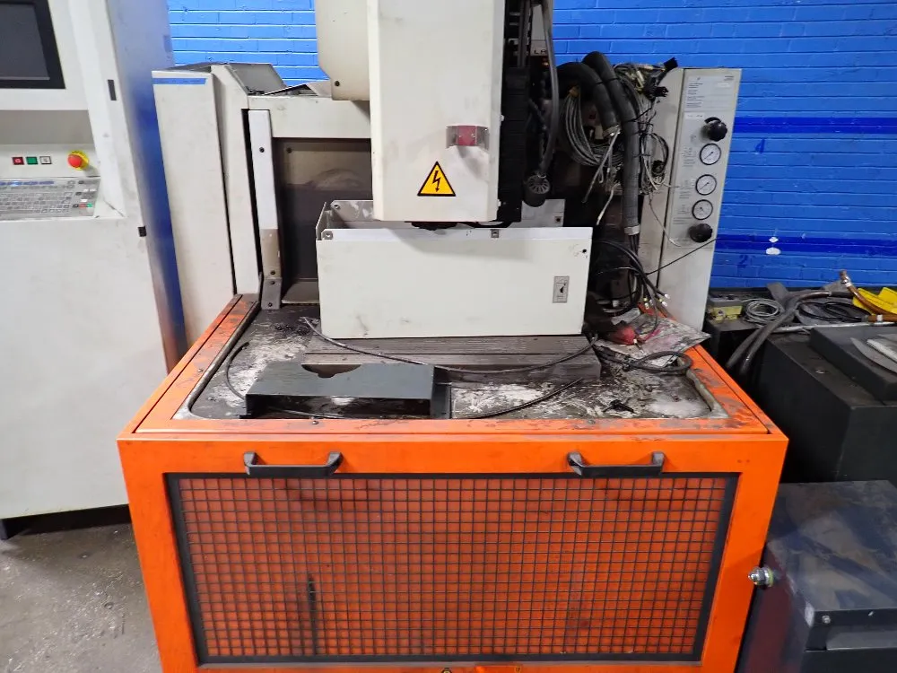 Charmilles Edm - Roboform 55