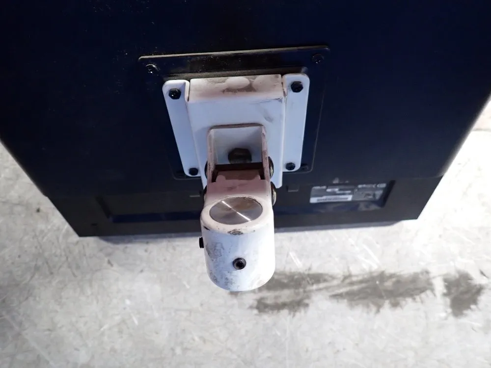 Asus 15x12 Monitor - Vb195