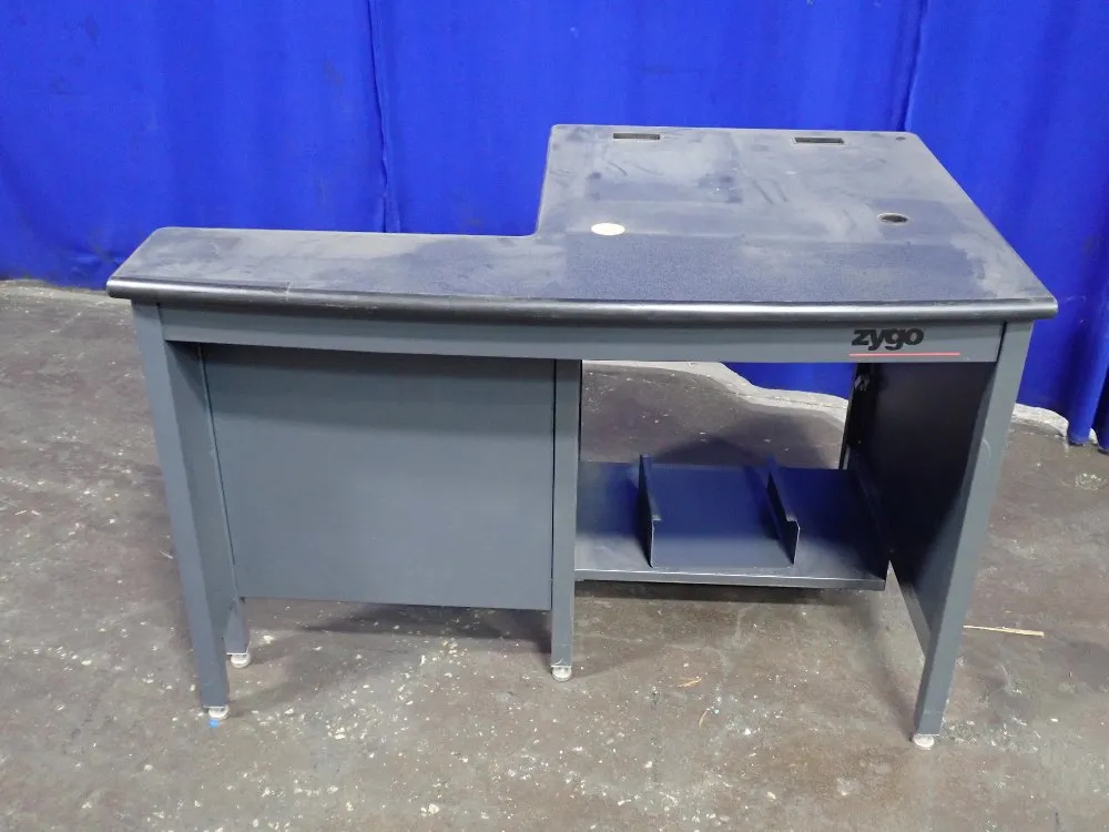 MACHINE STAND